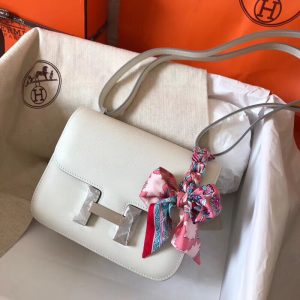 Túi xách đeo vai Hermes Constance 19 màu trắng - HCT024