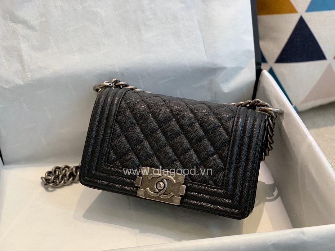 Chanel Boy size 20 màu đen khóa bạc cổ - CNB027 - Hình ảnh 4
