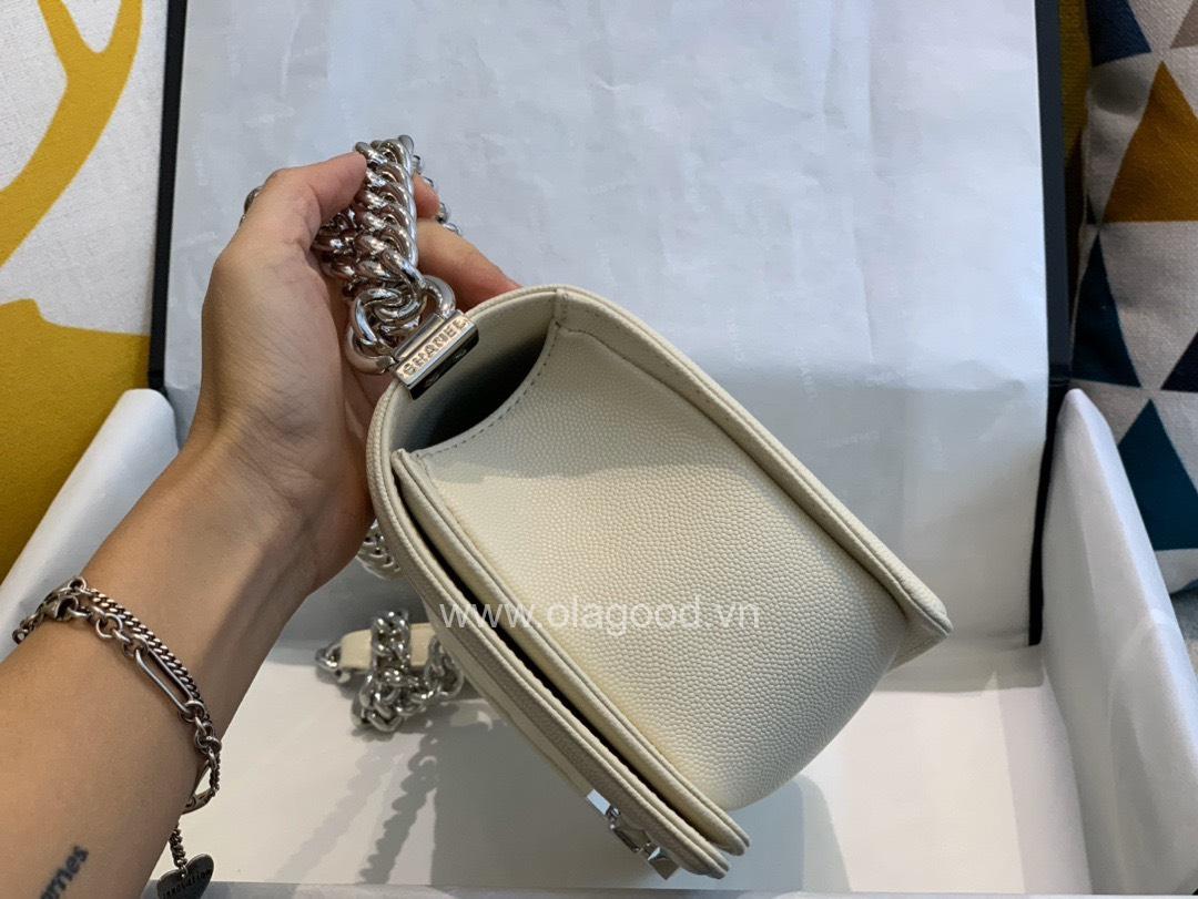 Chanel Boy size 25 màu trắng sữa - CNB021 - Hình ảnh 7