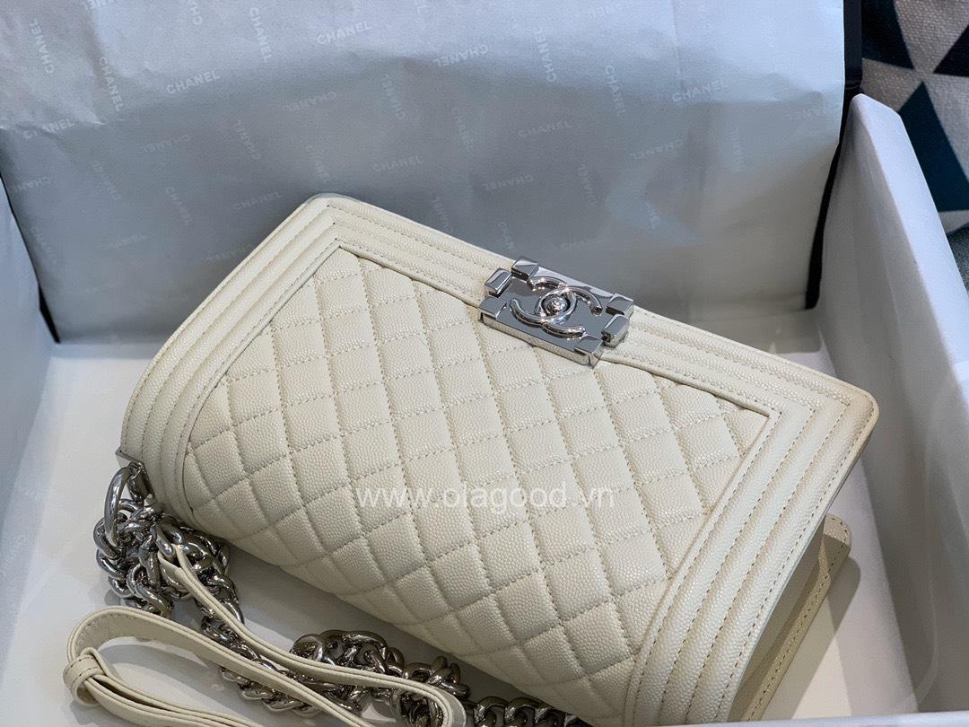 Chanel Boy size 25 màu trắng sữa - CNB021 - Hình ảnh 8