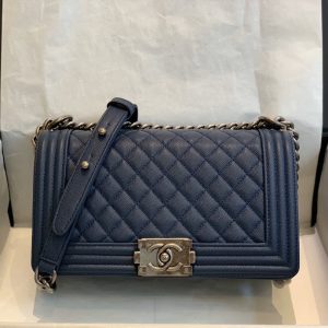 Chanel Boy size 25 màu xanh navy - CNB024