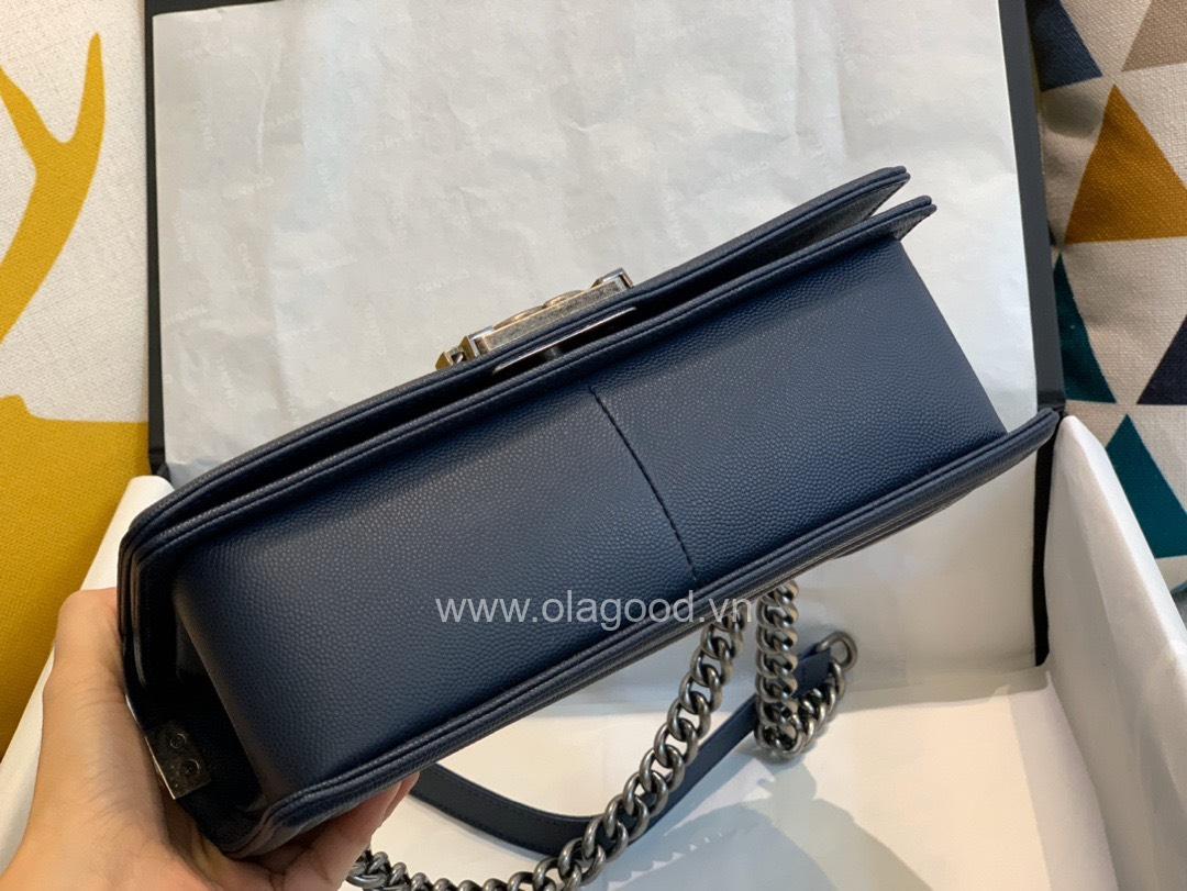 Chanel Boy size 25 màu xanh navy - CNB024 - Hình ảnh 7