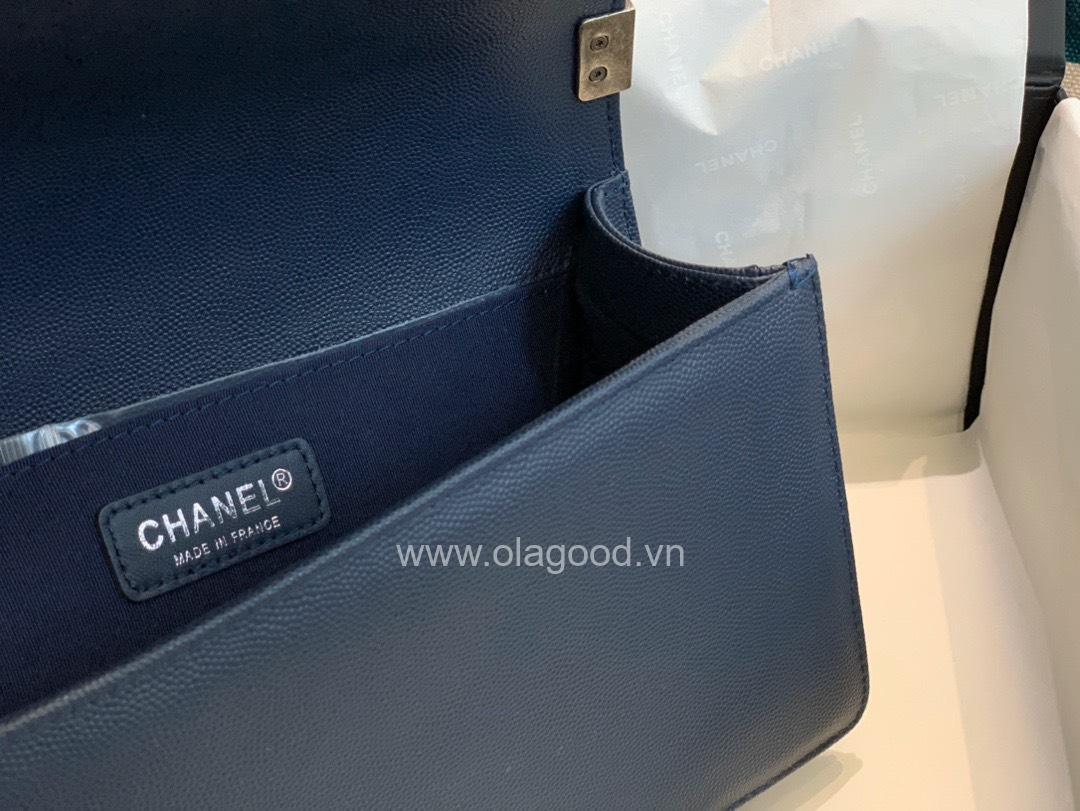 Chanel Boy size 25 màu xanh navy - CNB024 - Hình ảnh 8