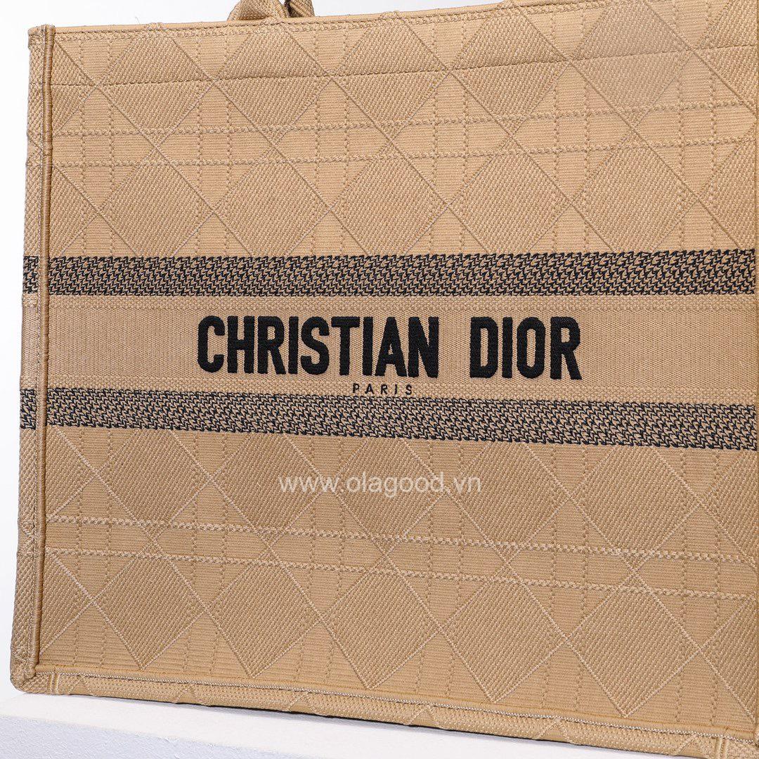 Túi Xách Medium Dior Book Tote – DOBT0211 - Hình ảnh 5