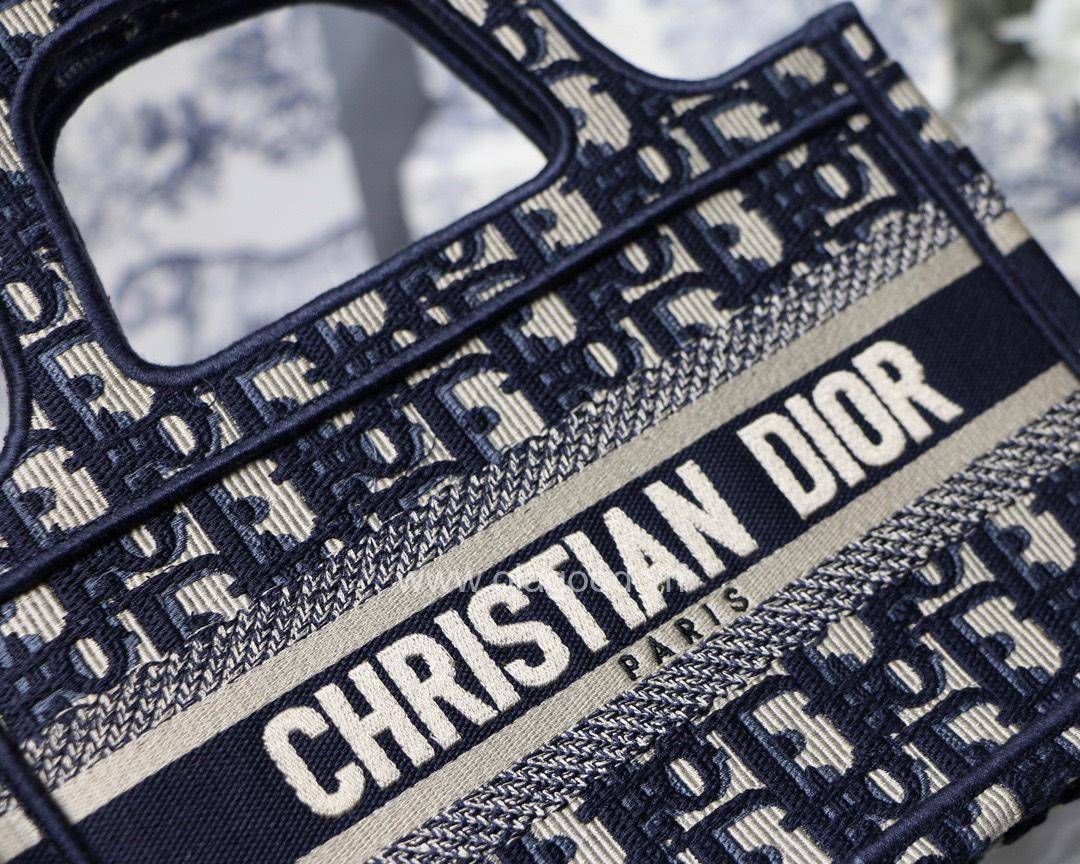 Túi Xách Mini Dior Book Tote - DOBT023 - Hình ảnh 4