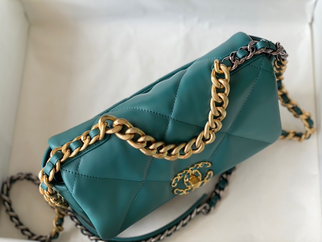 Thiết kế túi Chanel 19 Flap Bag small size màu xanh (CNFB026)