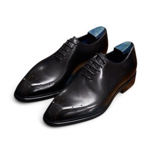 Giày oxford wholecut họa tiết medallion da  bê cao cấp - ZOW014B